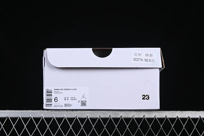 All categories Air Jordan Jordan series basketball shoes Air Jordan 1 Low Air Jordan 1 Low AJ1 Joe 1 customized model white pink low-top cultural and leisure sports sneakers DC0774-162